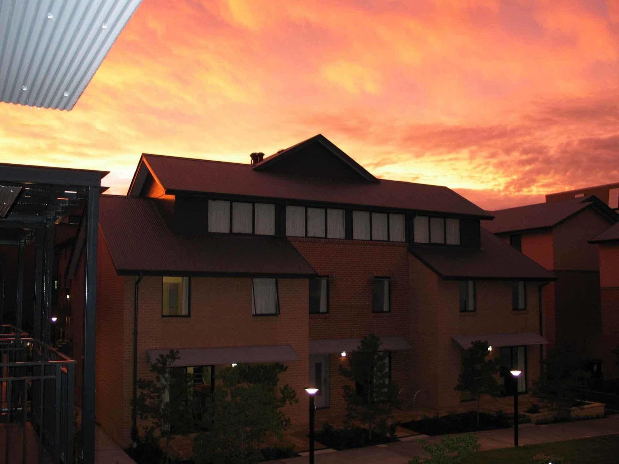Sydney University Village Eksteriør billede