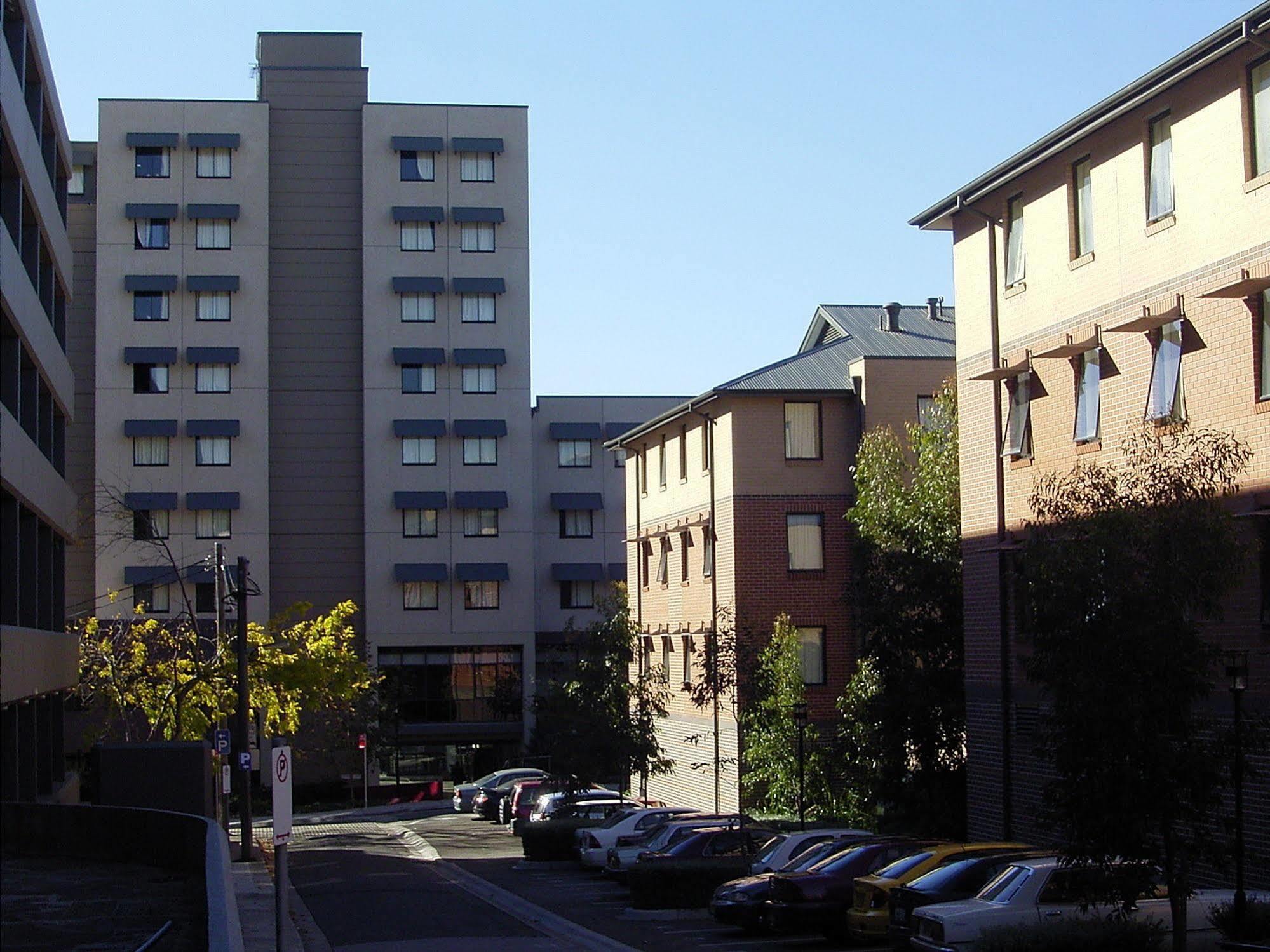 Sydney University Village Eksteriør billede