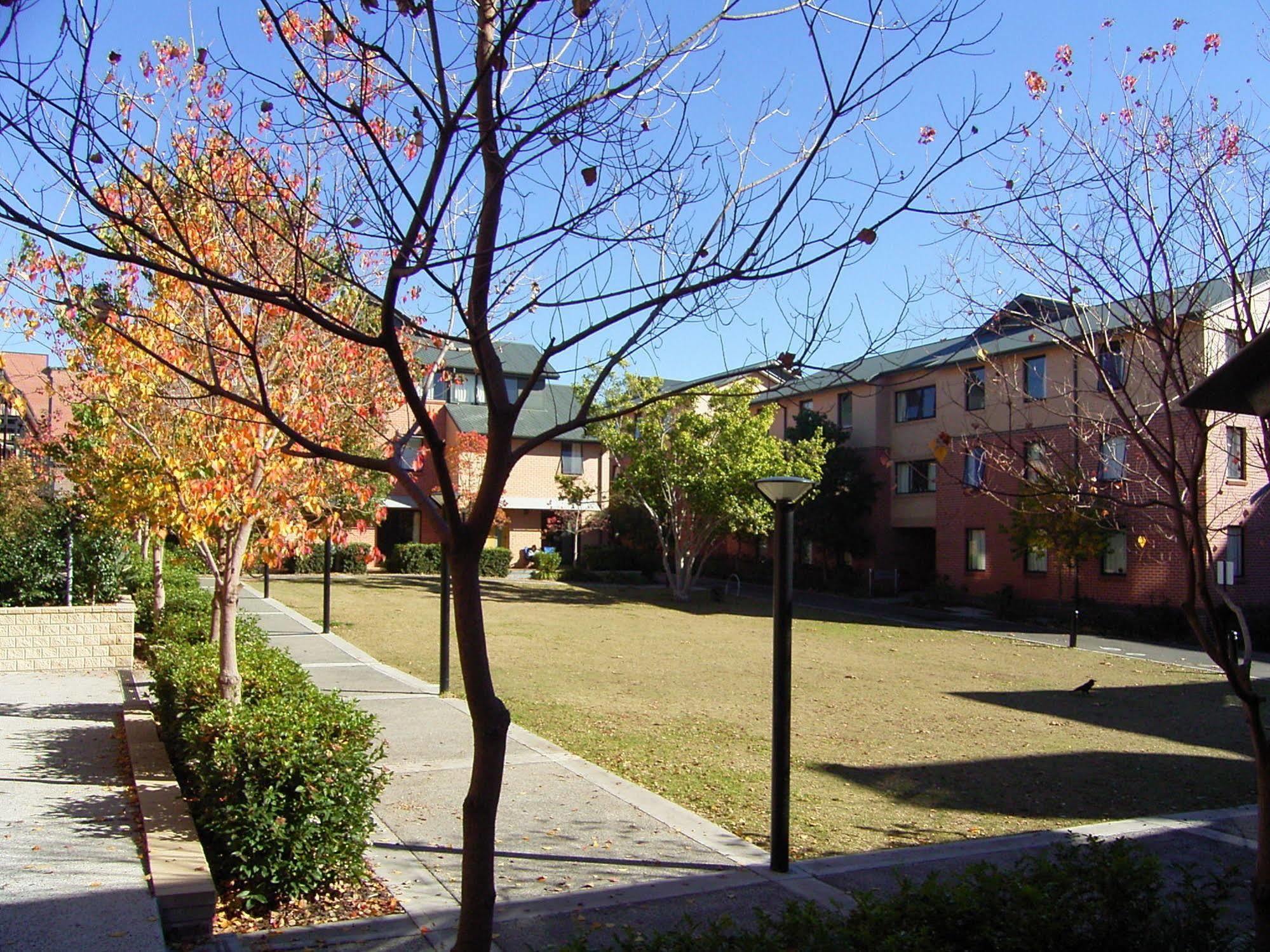 Sydney University Village Eksteriør billede